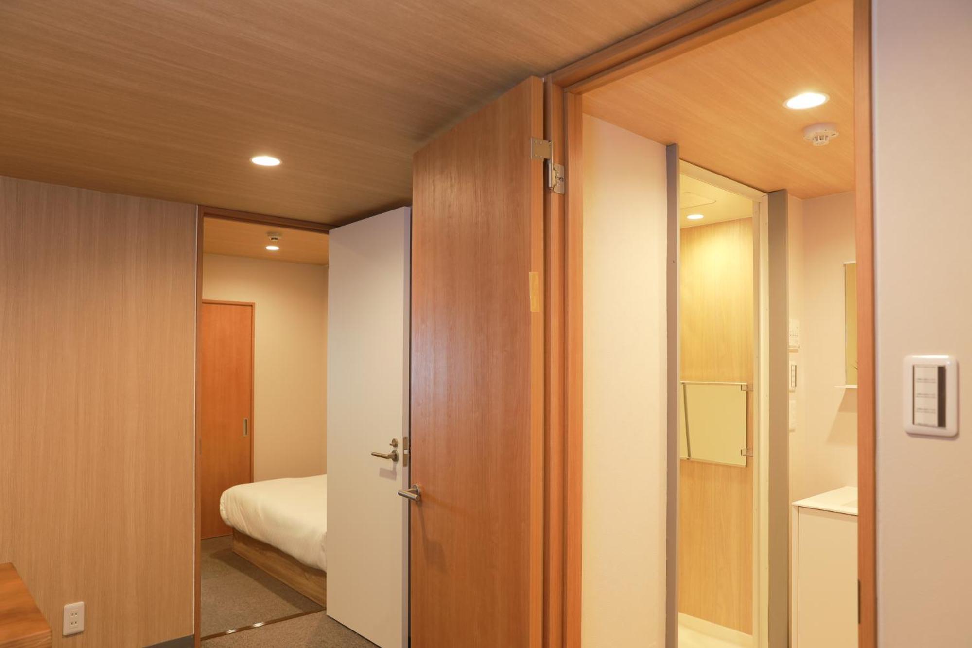 Oyasumi Ice&Hotel Osaka Exterior photo